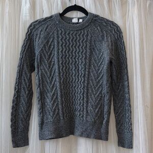 GAP Women's Gray Cable Knit Crewneck Sweater